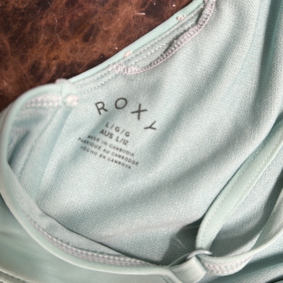 Underwire Roxy Bikini Top - Picture 3 of 3